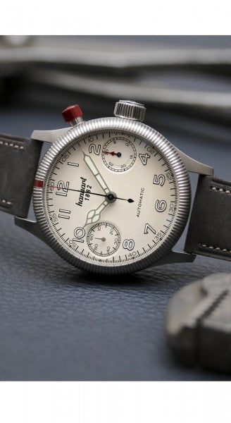 Montre Hanhart 1882 - Pioneer MonoScope Argent, lunette cannelée