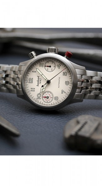 Montre Hanhart 1882 - Pioneer TwinDicator couture écrue, lunette lisse