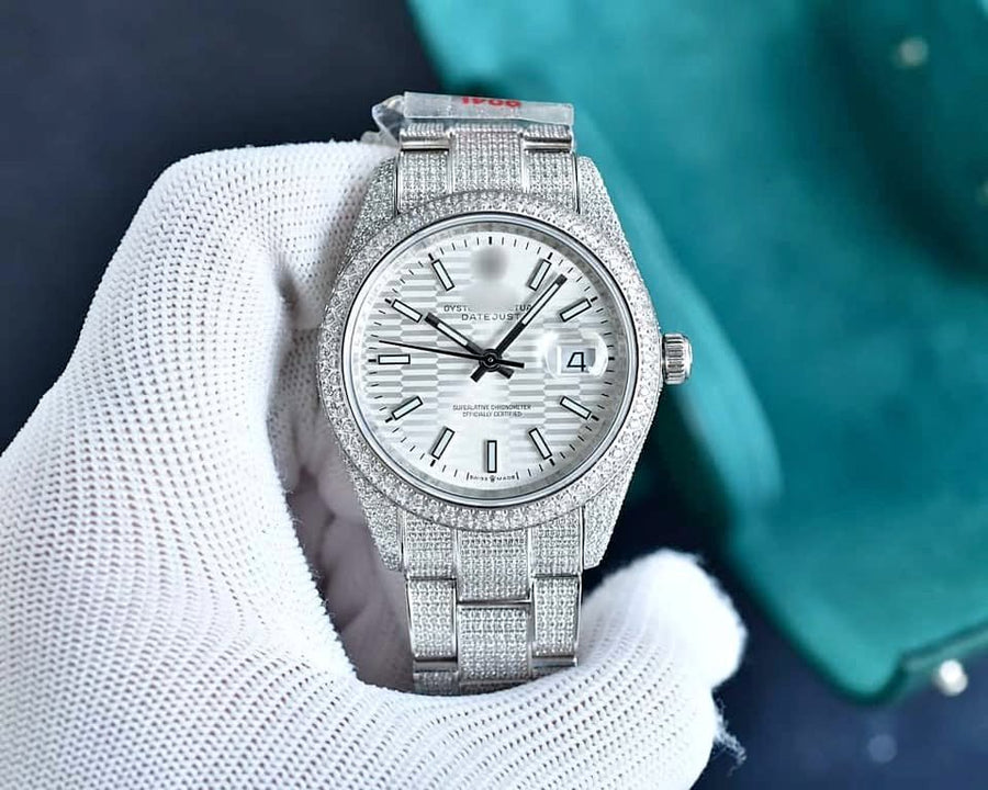 MONTRE DE LUXE ARGENT DIAMANT