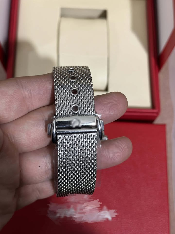 MONTRE DE LUXE À VENDRE