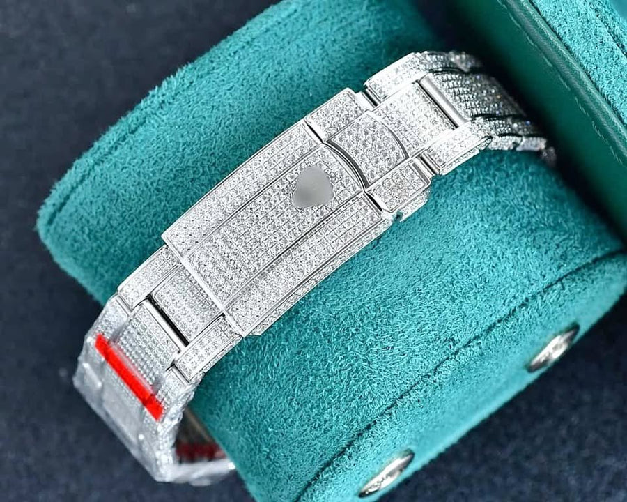 MONTRE DE LUXE ARGENT DIAMANT