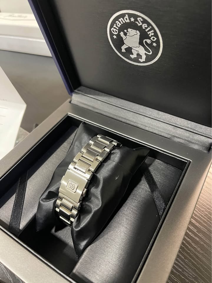 Grand Seiko SBGV217