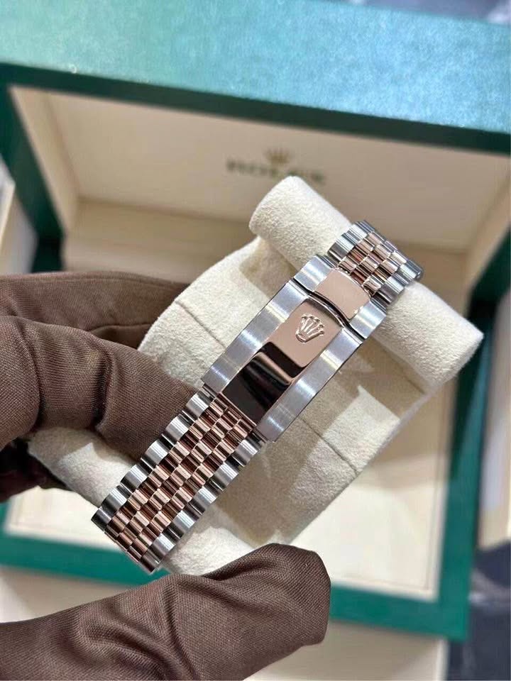 Rolex Datejust 41 mm – Bicolore or rose et acier inoxydable | Cadran diamant |