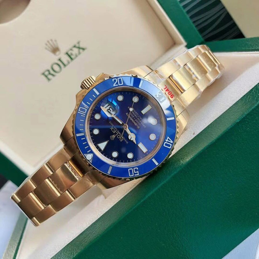 Rolex Submariner Date en or jaune 18 carats – Cadran et lunette bleus – Modèle 126618LB