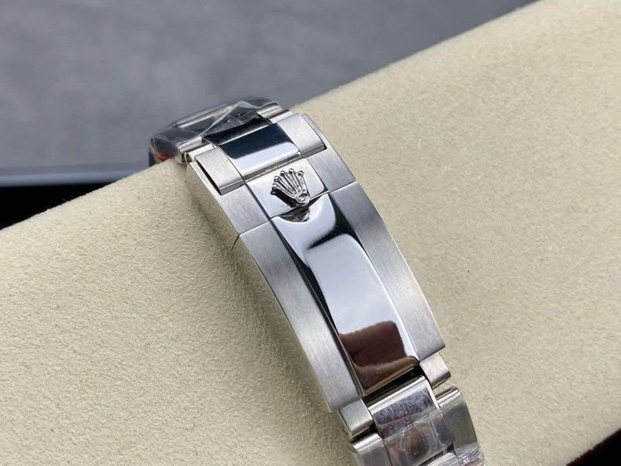 Montre de luxe Rolex GMT-Master II Pepsi