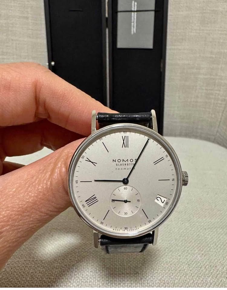 NOMOS LUDWIG NEOMATIK 41 DATE