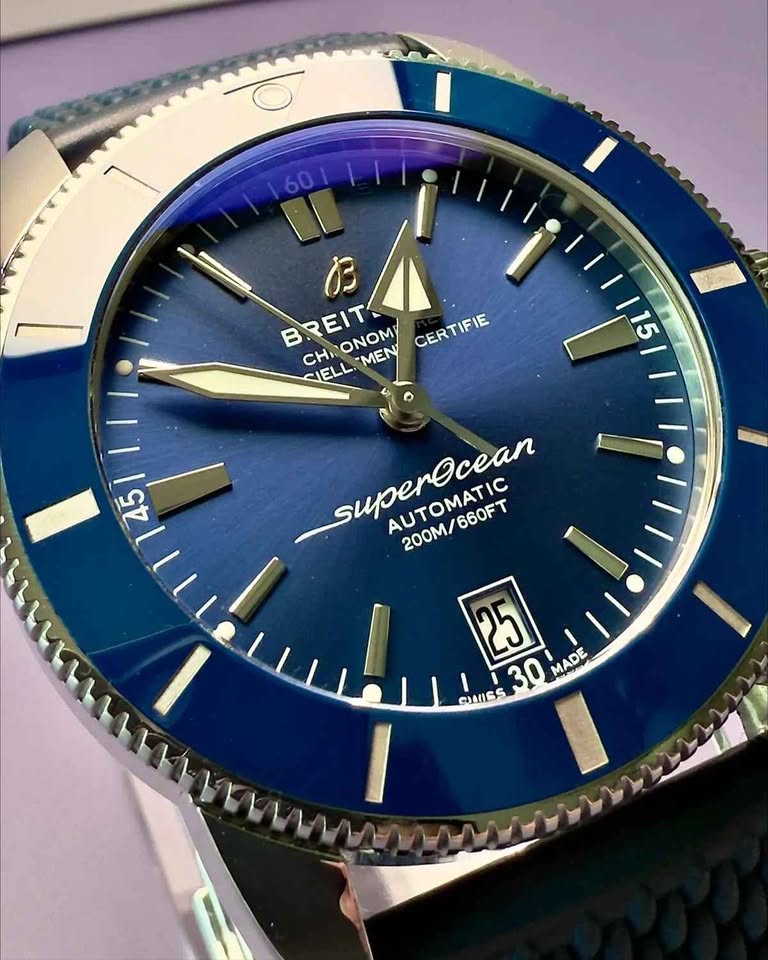 Montre Breitling Superocean Heritage II