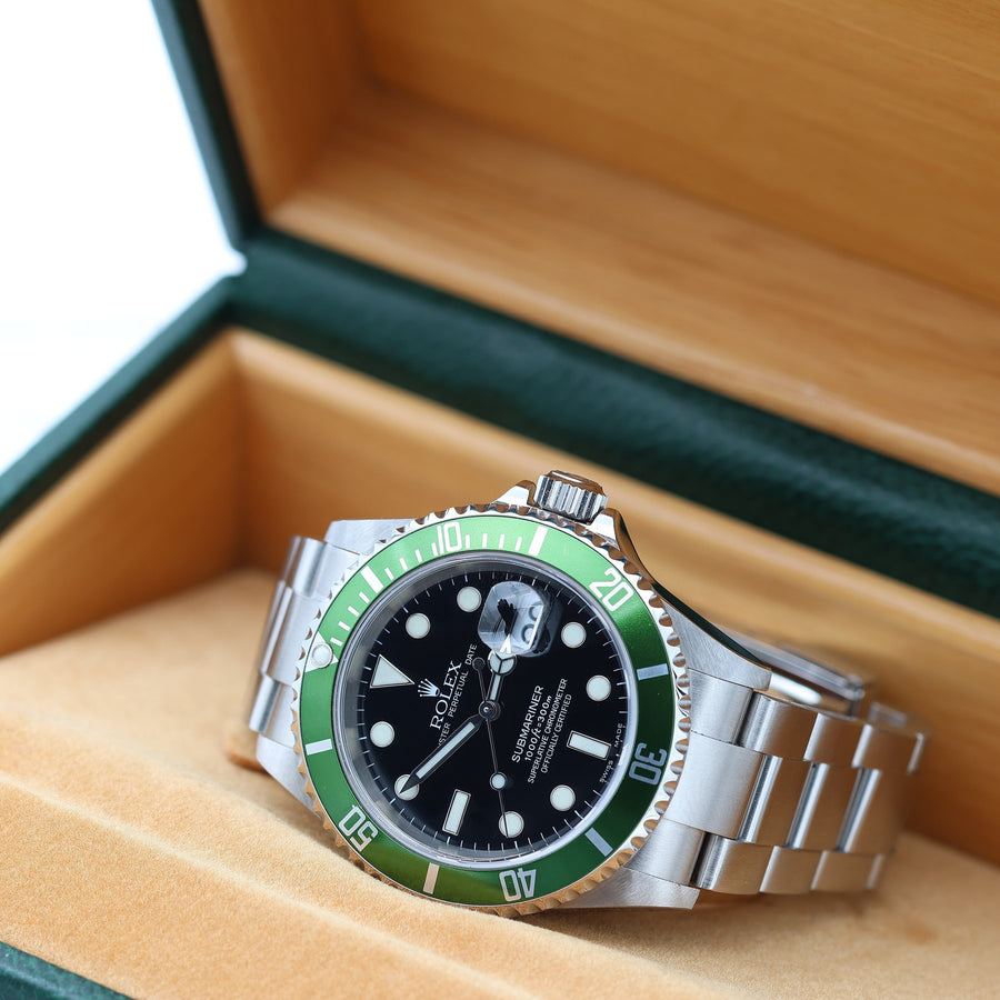 Rolex en Occaion- Submariner Date 'Kermit' - Sans Prix de Réserve - 16610LV - Homme - 2000-2010